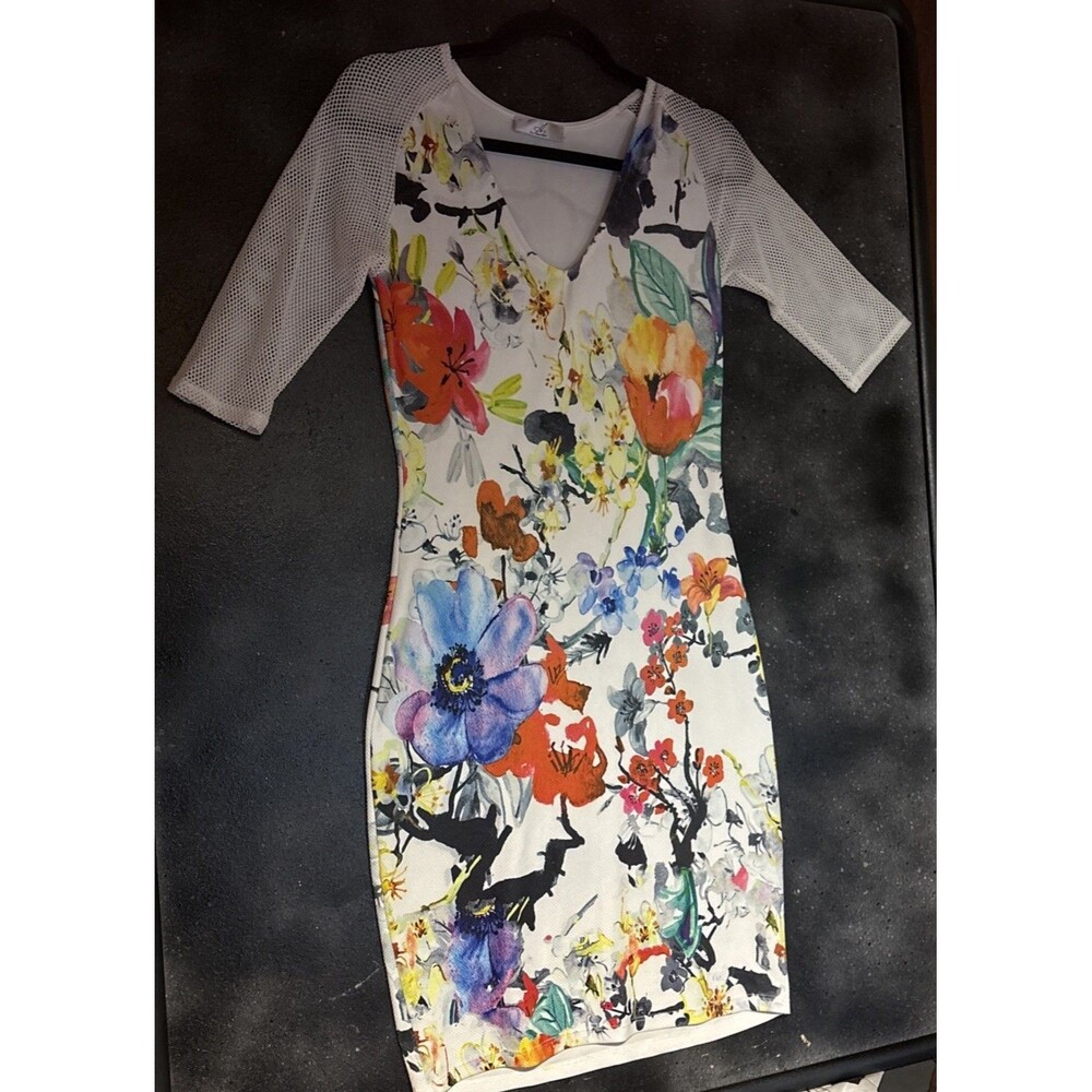 Feminine White Floral Print Stretchy Bodycon Dress Sz L Beach Summer A3 Design